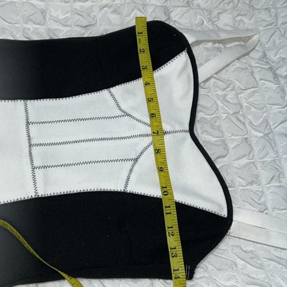 Bathing suit used still gorgeous - Picture 11 of 17